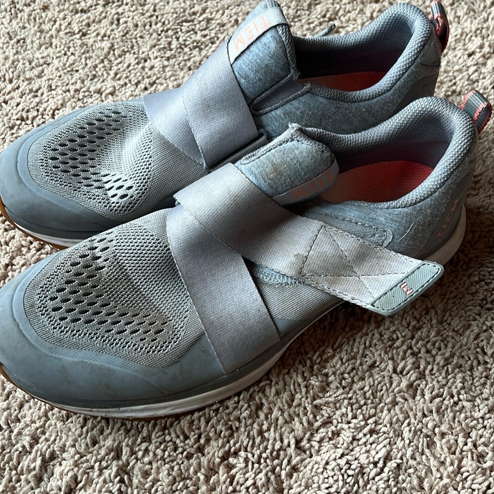TIEM spin shoes size 10.5 used condition with clips